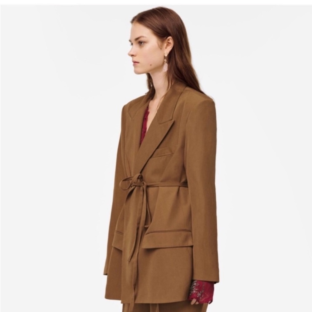 Zara Limited Edition Oversized Camel Wrap Blazer M 2437/011